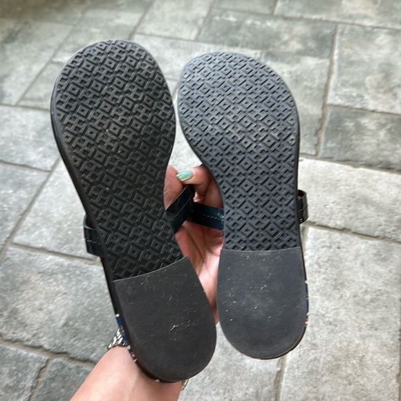 Tory Burch Miller Printed Patent Sandal size 7 EUC navy floral - Picture 5 of 5